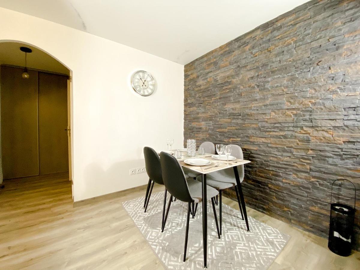 Appartement The Grey House - Parking - Piscine - Rer A 6 Min à Bussy-Saint-Georges Extérieur photo